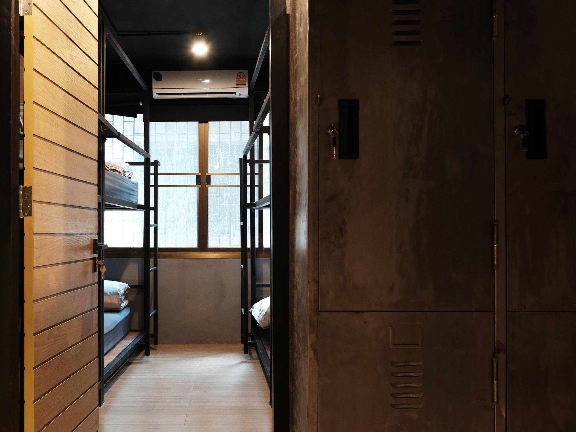 Nap@Pan Hostel Silom Bangkok Ngoại thất bức ảnh