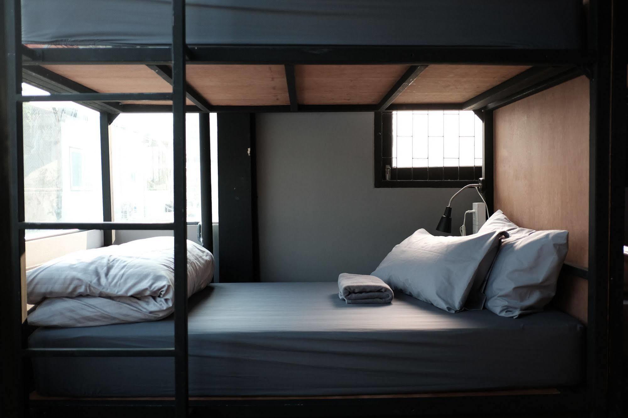 Nap@Pan Hostel Silom Bangkok Ngoại thất bức ảnh